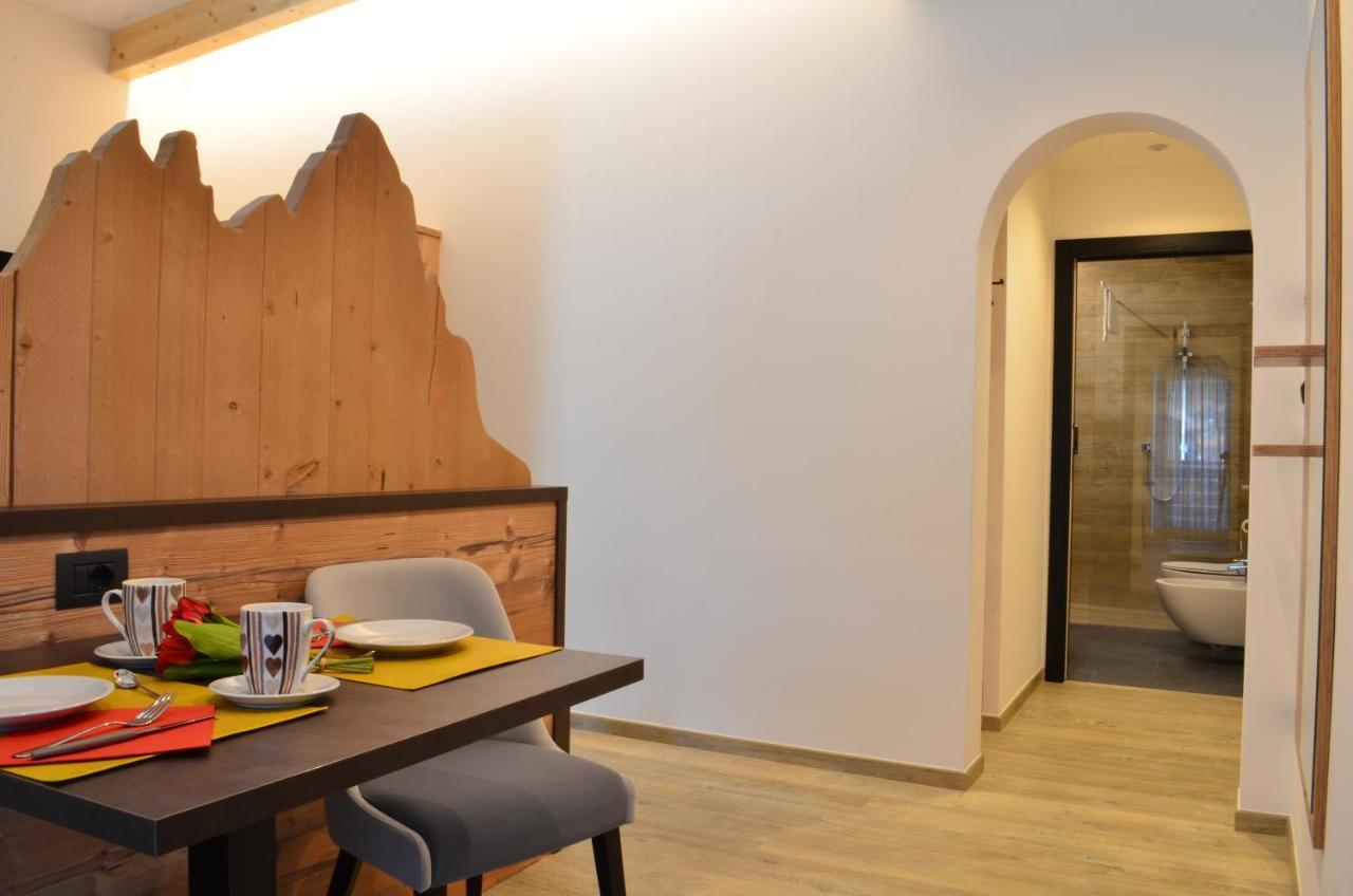 Superior Double or Twin Room with City View,1490781994:JPEG