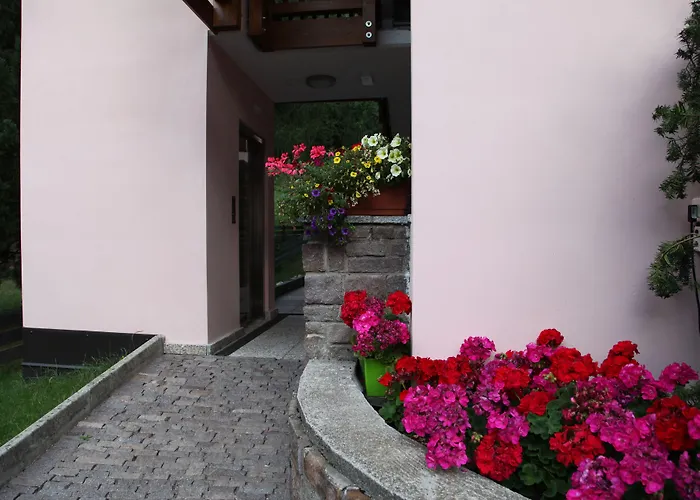 Self Catering: Residence Lagorai - Fiemme Holidays